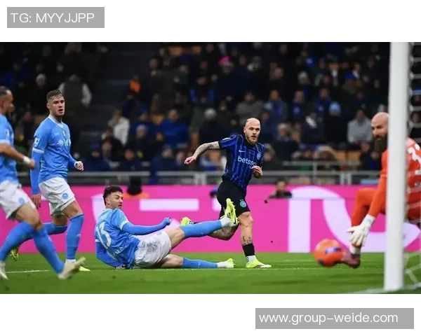 疯狂进球之夜巴萨国米巴黎大胜那不勒斯遭遇惨败引发热议 疯狂进球之夜巴萨国米巴黎大胜那不勒斯遭遇惨败引发热议