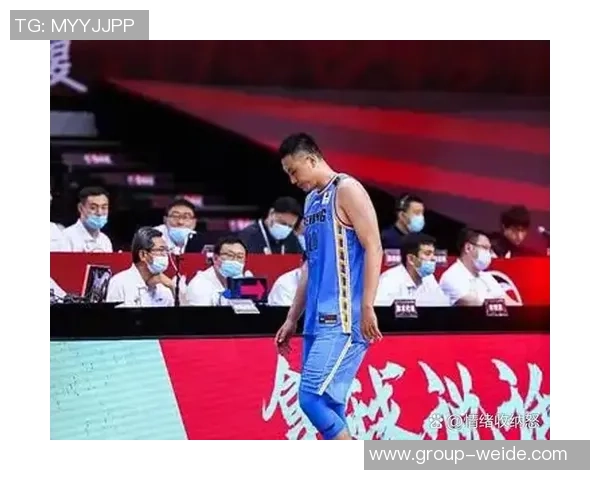 篮网宣布裁掉曾凡博感谢陪伴祝愿他早日康复重返赛场