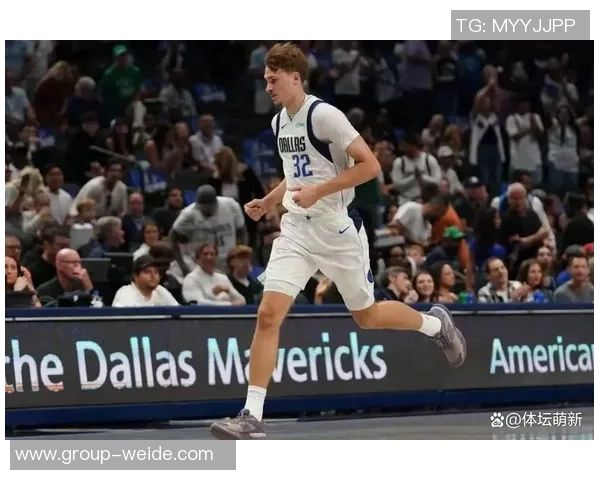 埃奇库姆状态低迷表现不佳仅得9分3板2助2断1帽难助球队取胜