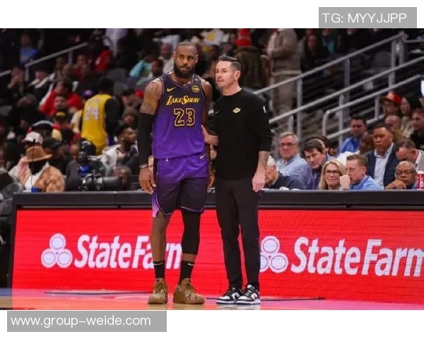 詹姆斯本周将与南湾湖人队合练今日未安排训练活动