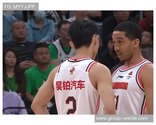 广州男篮引进委内瑞拉国家队体能教练里卡多洛佩兹助力球队新赛季