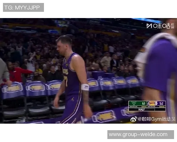 NBA杯历史战绩揭秘雄鹿强势领跑湖人紧随其后奇才惨遭垫底 NBA杯历史战绩揭秘雄鹿强势领跑湖人紧随其后奇才惨遭垫底